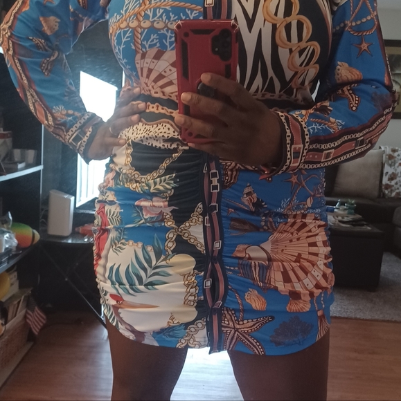 Women's Bodycon Shirt Dress - Picture 5 of 6